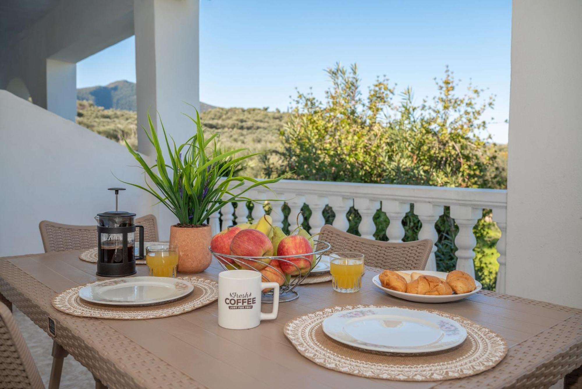 Kamara Apartments Alykanas  Dış mekan fotoğraf
