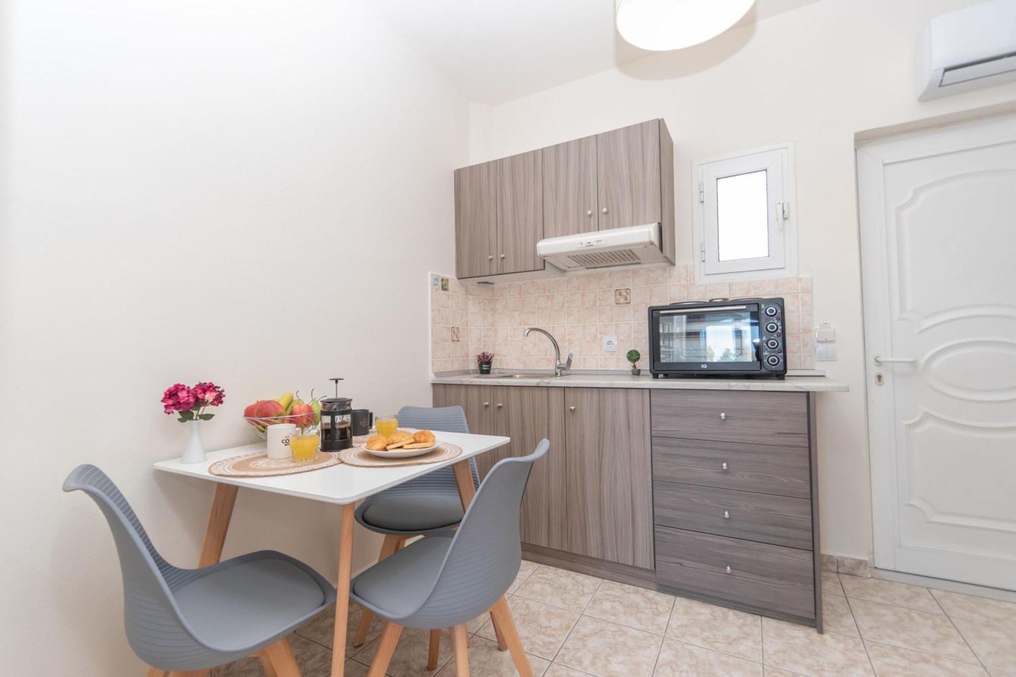 Kamara Apartments Alykanas  Dış mekan fotoğraf