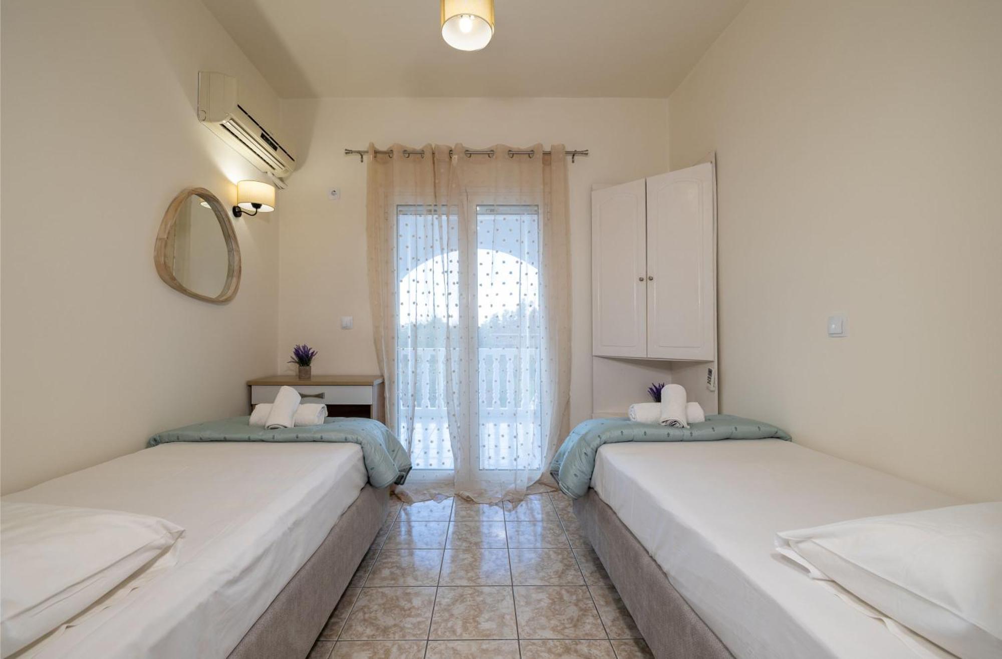 Kamara Apartments Alykanas  Dış mekan fotoğraf